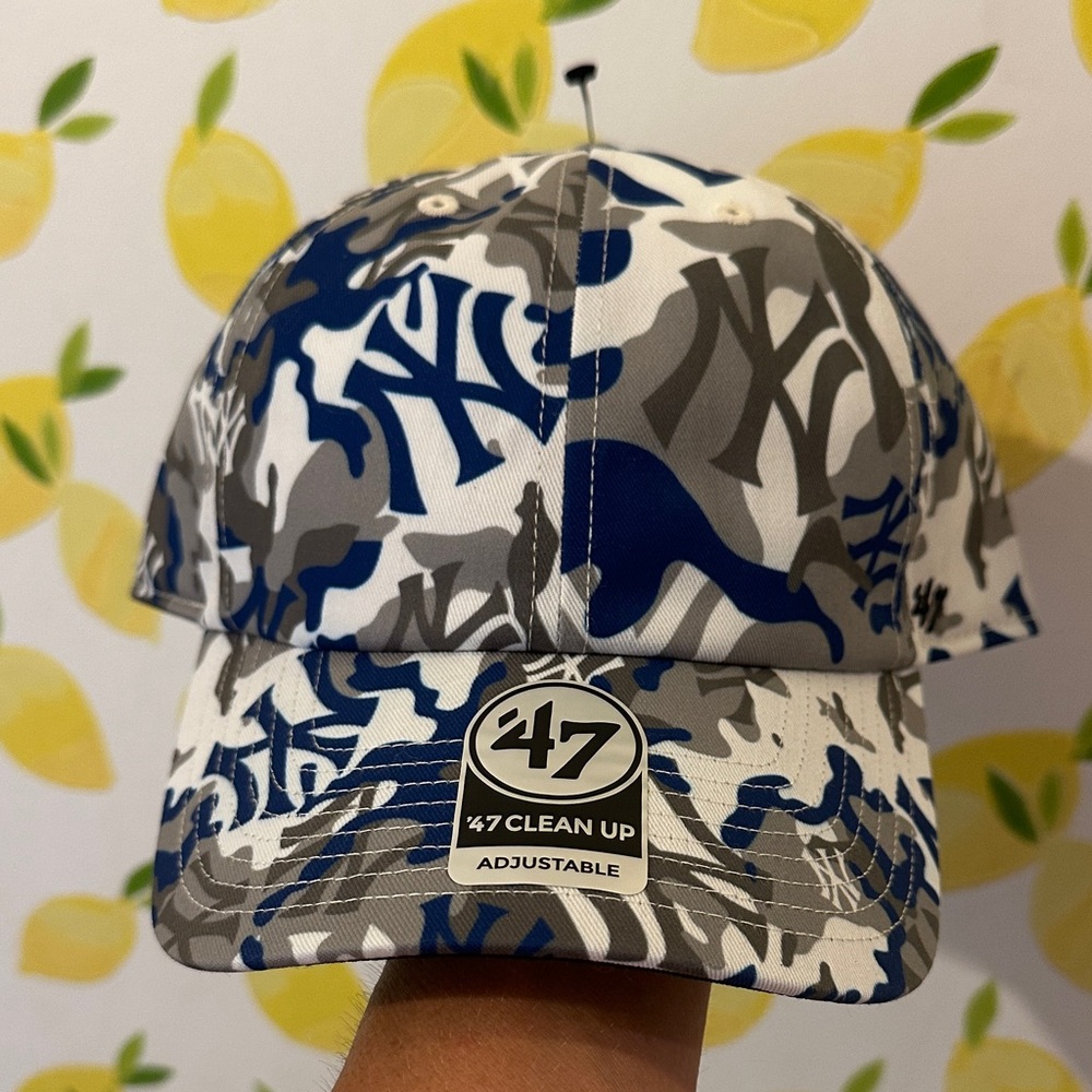 NY YANKEES Madhappy Blue and Black Camouflage Cap